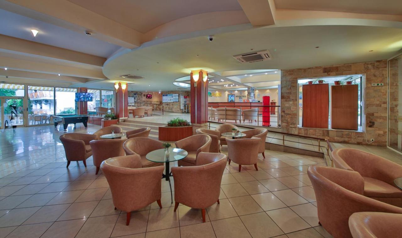 Vita Park Hotel & Aqua Park Albena Extérieur photo
