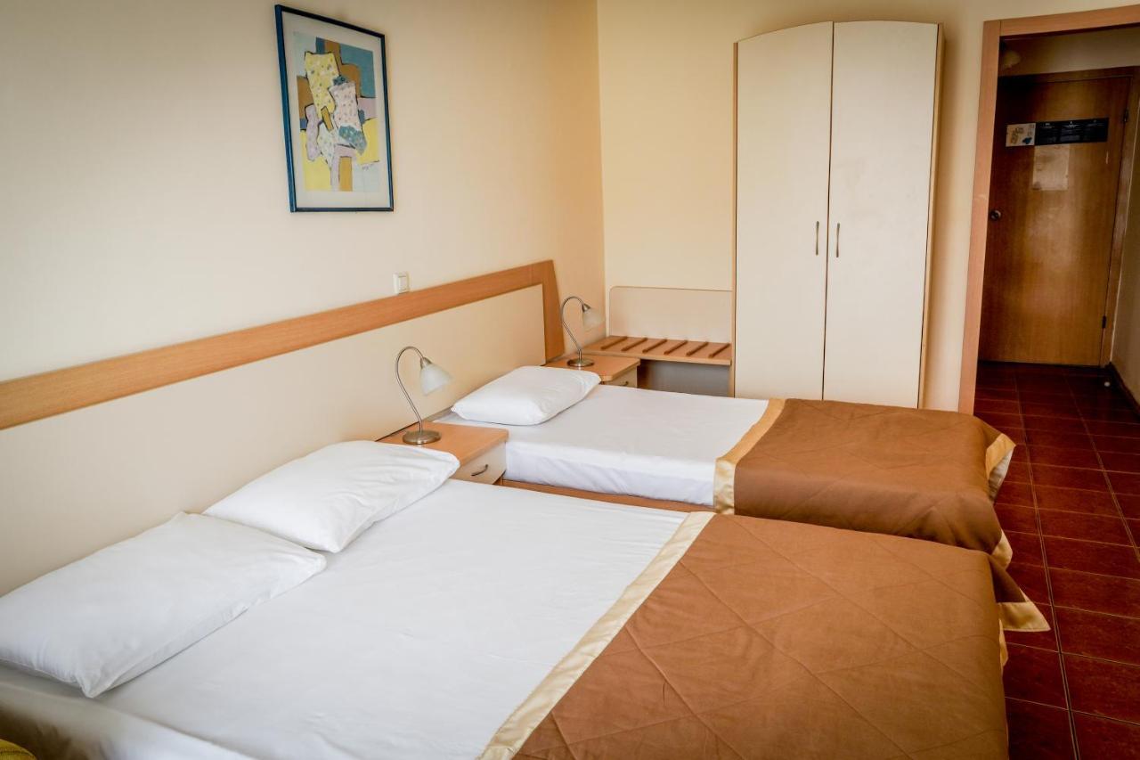 Vita Park Hotel & Aqua Park Albena Extérieur photo