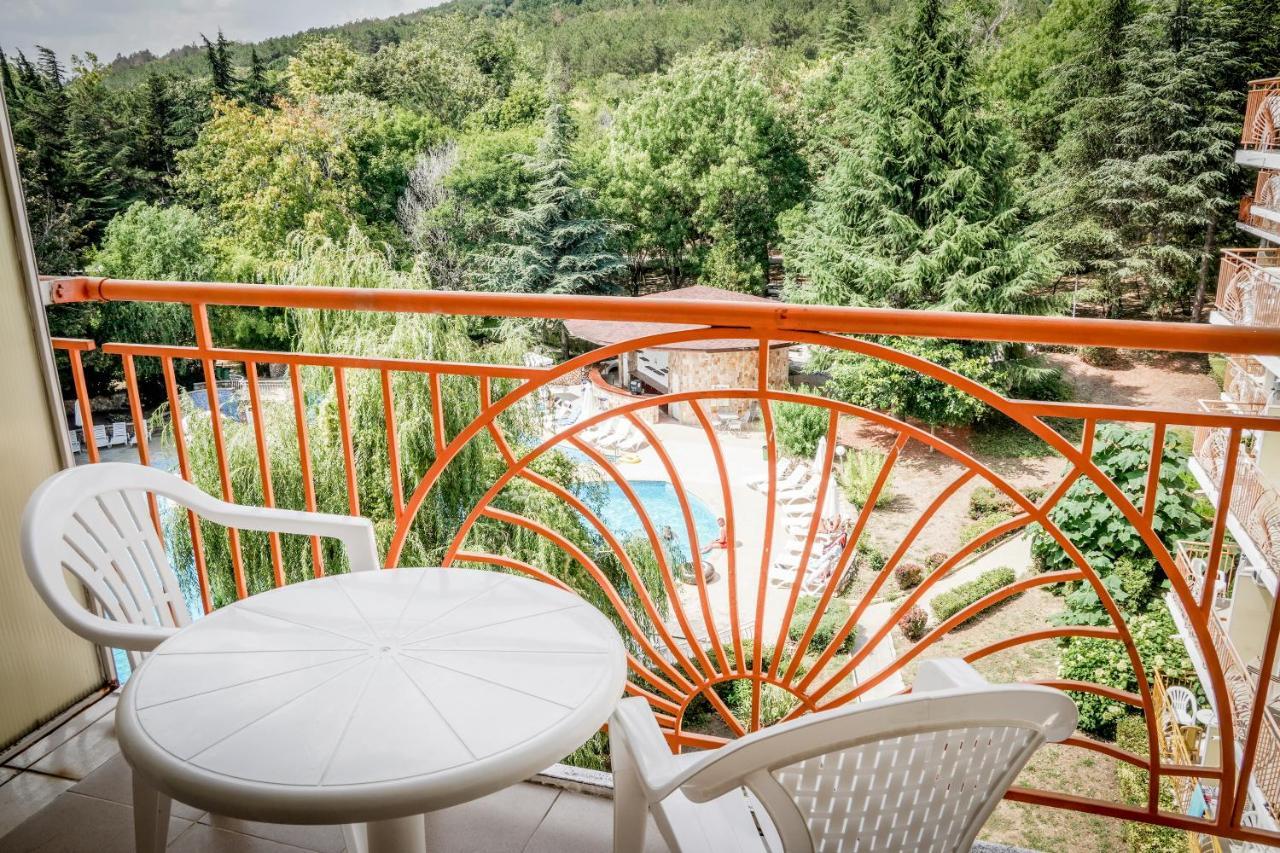 Vita Park Hotel & Aqua Park Albena Extérieur photo