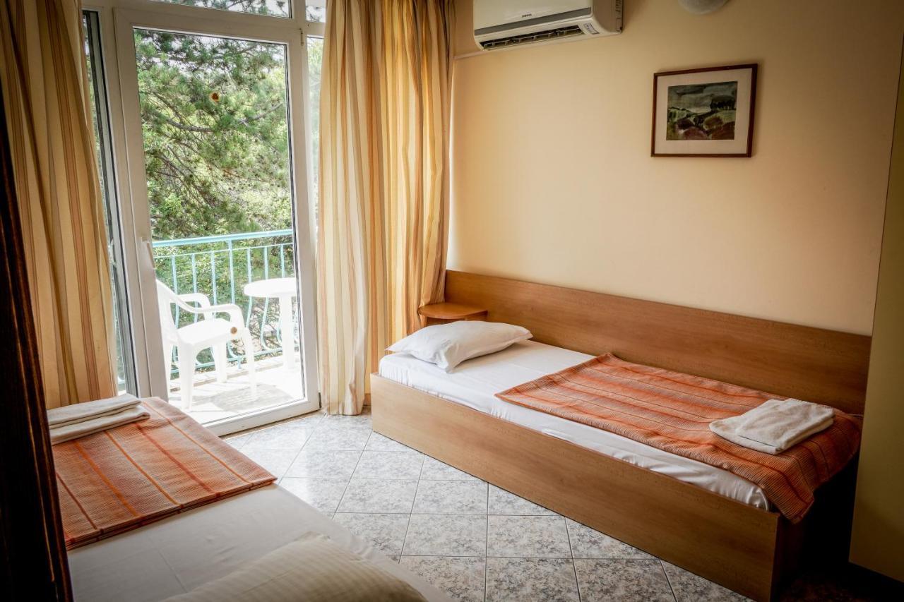 Vita Park Hotel & Aqua Park Albena Extérieur photo