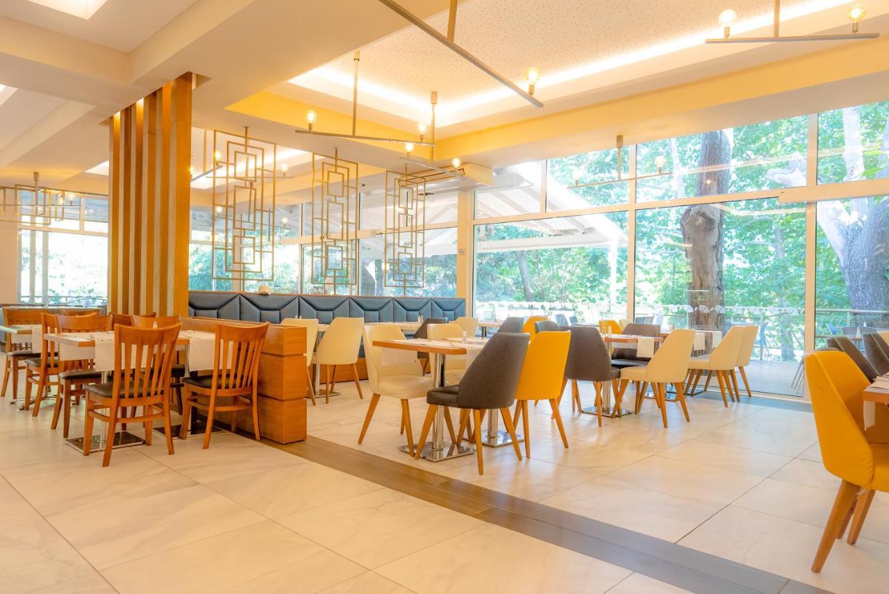 Vita Park Hotel & Aqua Park Albena Extérieur photo