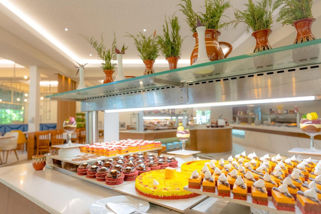 Vita Park Hotel & Aqua Park Albena Extérieur photo
