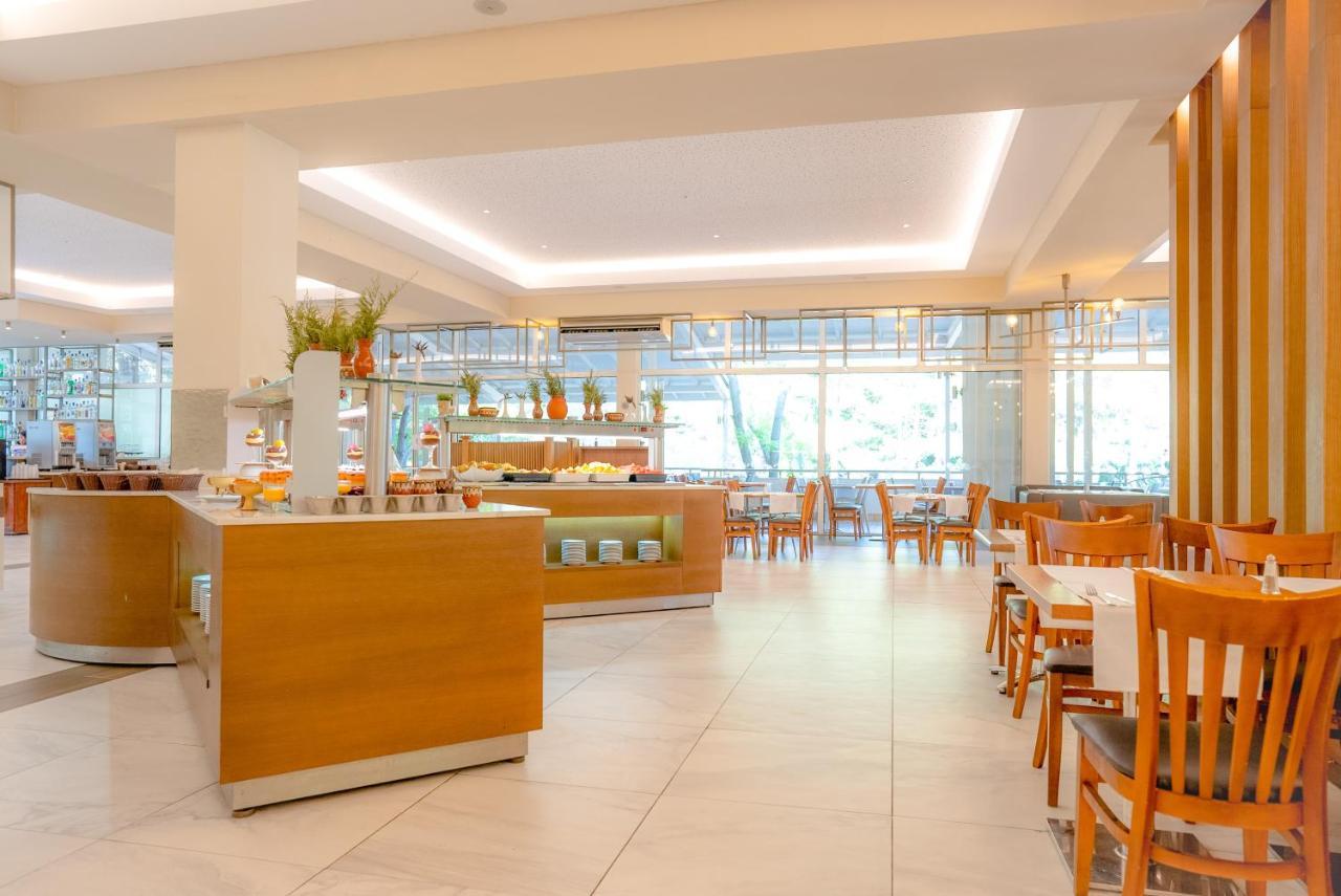 Vita Park Hotel & Aqua Park Albena Extérieur photo