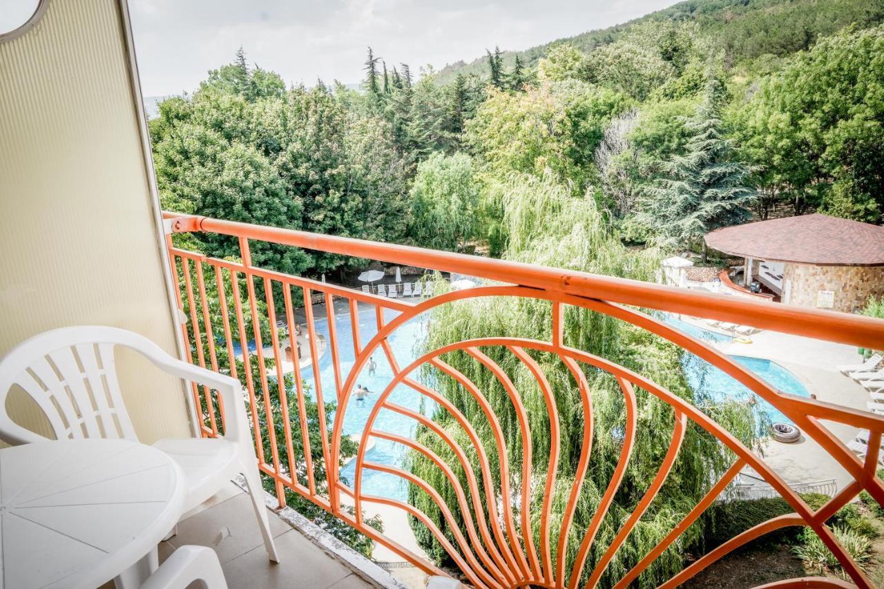 Vita Park Hotel & Aqua Park Albena Extérieur photo