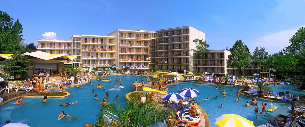Vita Park Hotel & Aqua Park Albena Extérieur photo